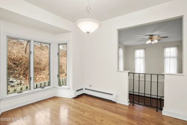 $2,600 | 200 Weaver Street, Unit B, Greenwich, CT 06831