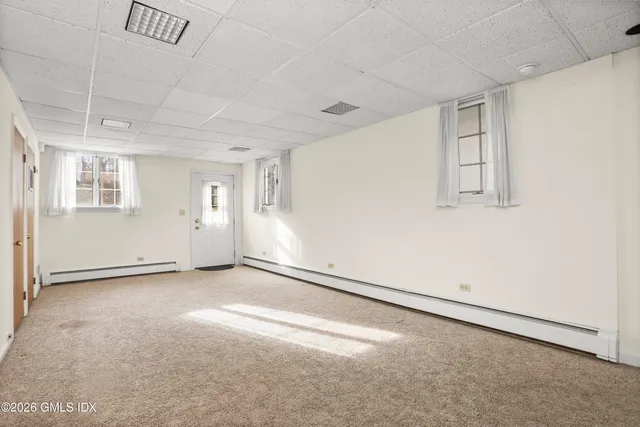 $2,600 | 200 Weaver Street, Unit B, Greenwich, CT 06831