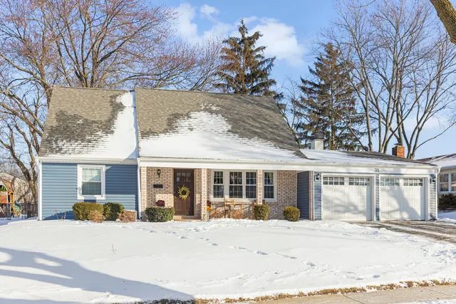 $525,000 | 35 Cloverdale Lane, Schaumburg, IL 60193