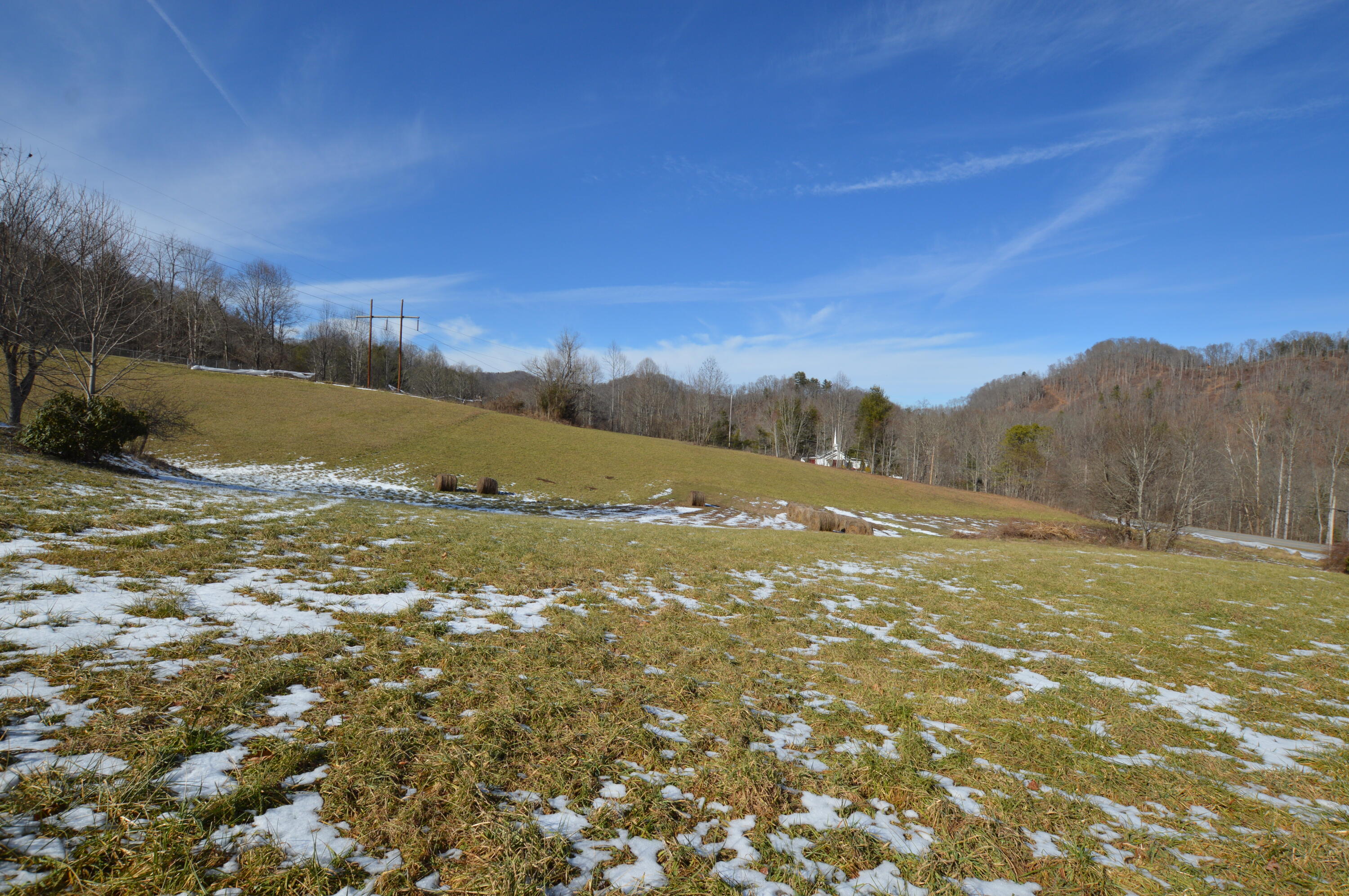 724 Poga Road Butler, TN 37640 - Photo 21 of 45 724 Poga20