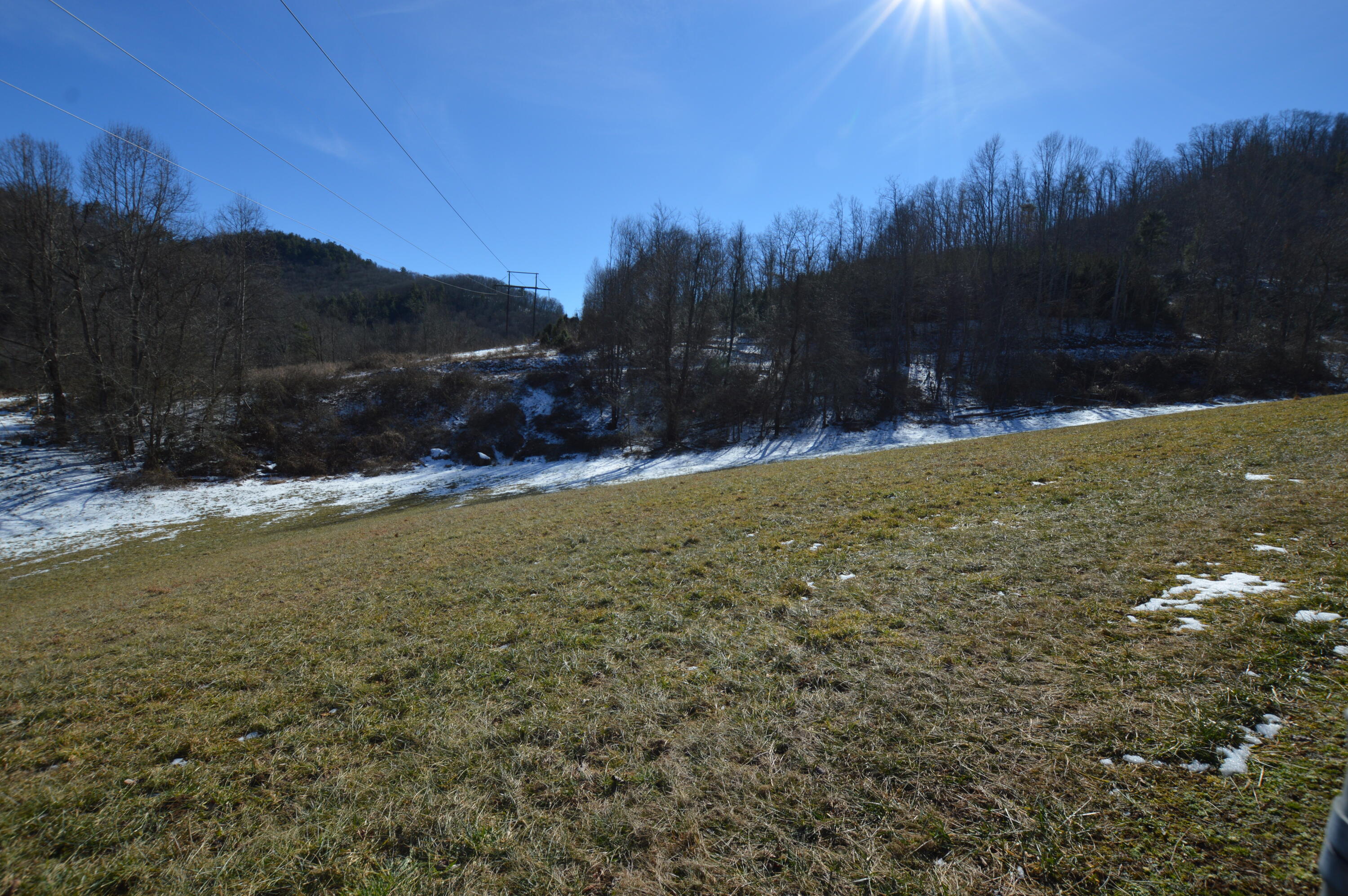 724 Poga Road Butler, TN 37640 - Photo 8 of 45 724 Poga07