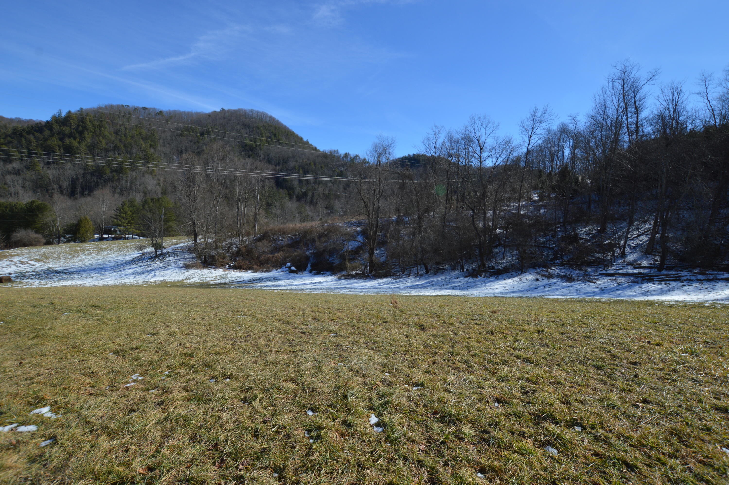 724 Poga Road Butler, TN 37640 - Photo 9 of 45 724 Poga08