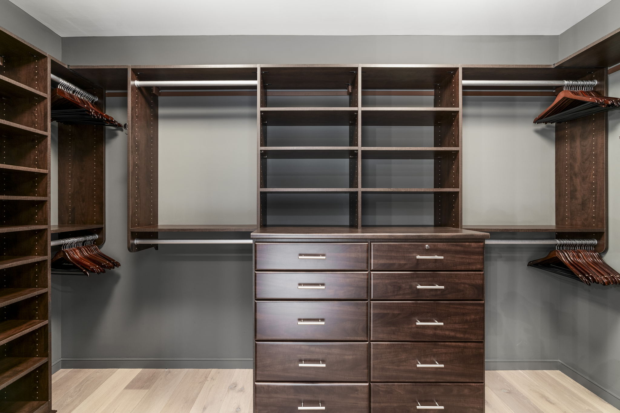 200 Congress Avenue, Unit 21D Austin, TX 78701 - Photo 24 of 34 Walk in closet with custom made built-in storage