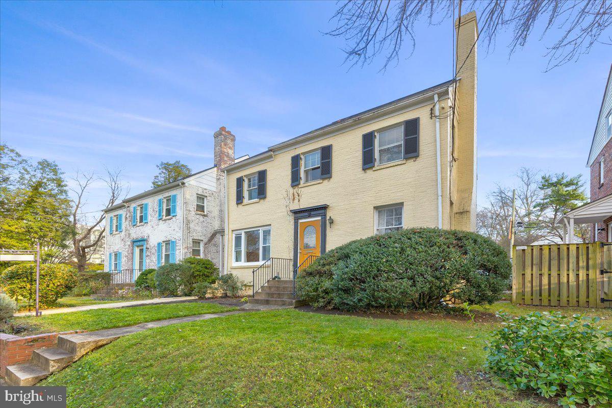 5239 Western Avenue Northwest, Washington, DC 20015 Compass