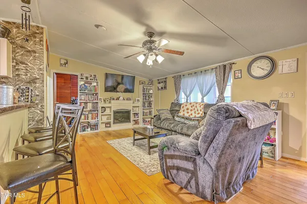 $180,000 | 190 Cactus Drive, Jonesville, VA 24263