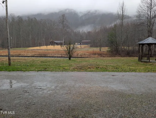 $180,000 | 190 Cactus Drive, Jonesville, VA 24263