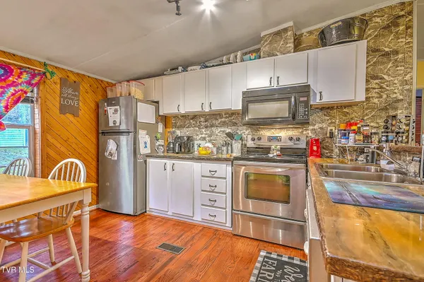 $180,000 | 190 Cactus Drive, Jonesville, VA 24263