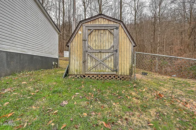 $185,000 | 190 Cactus Drive, Jonesville, VA 24263