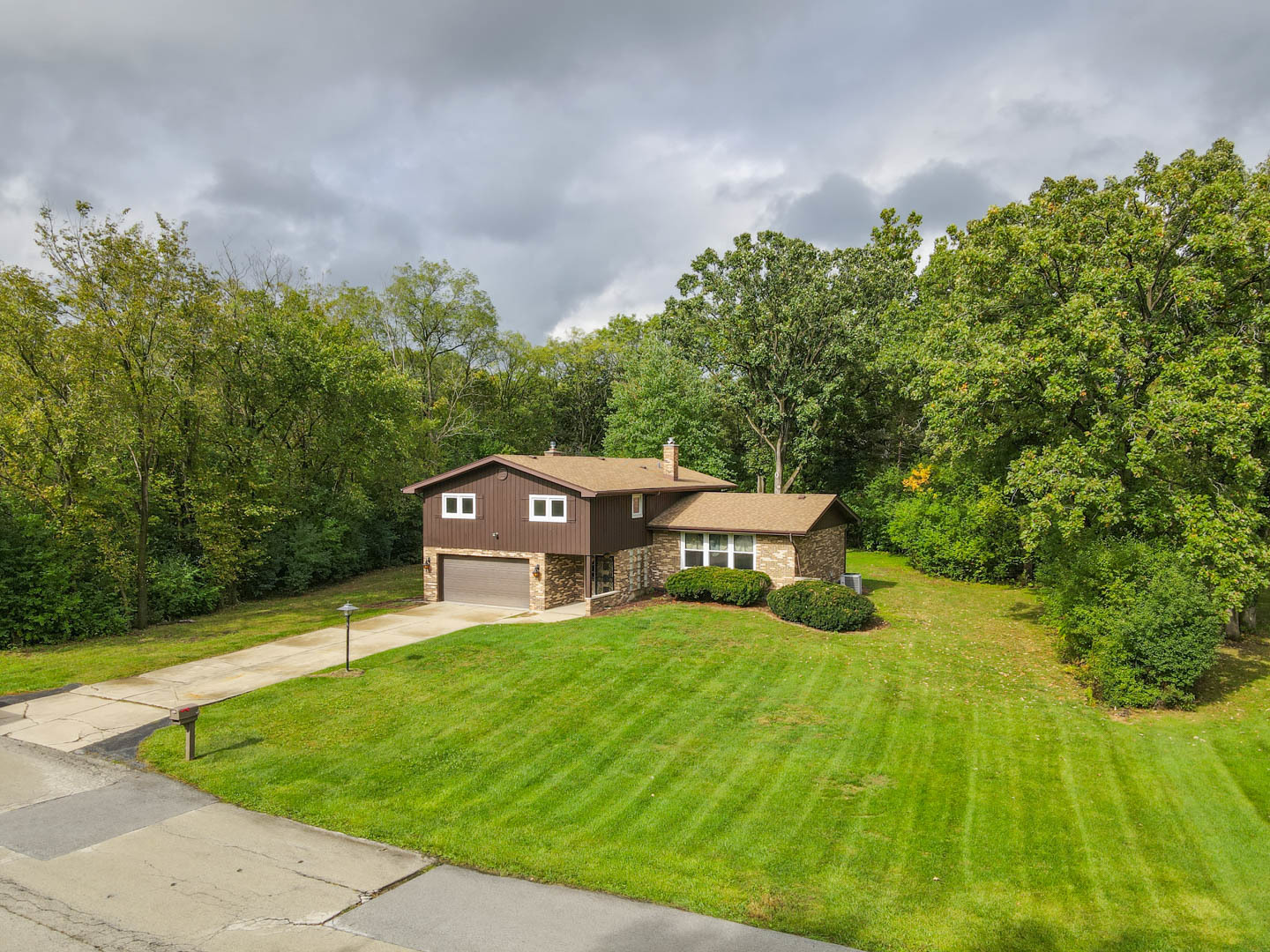 839 Highview Avenue Olympia Fields, IL 60461 - Photo 2 of 30 swimming pool view with a outdoor space
