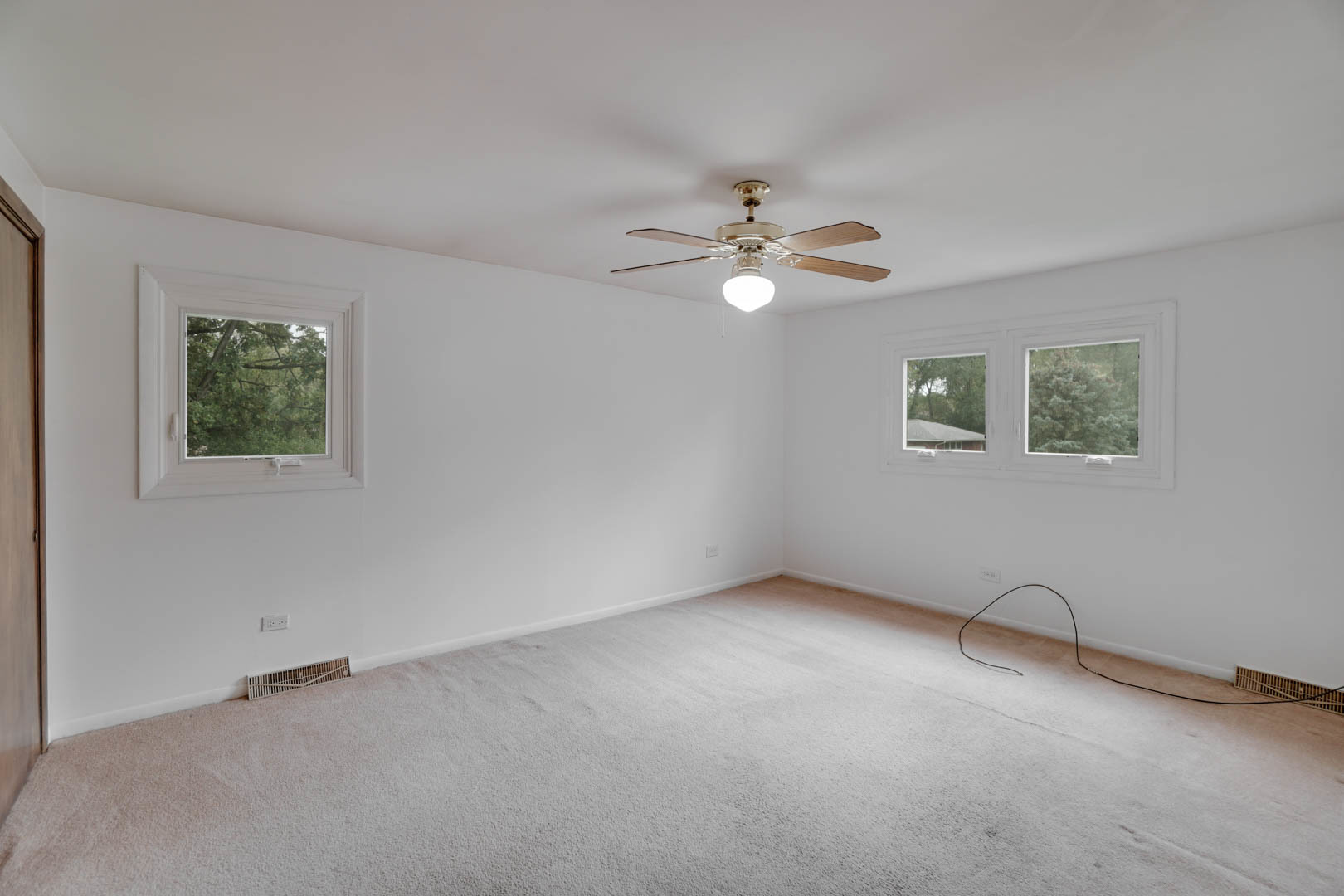 839 Highview Avenue Olympia Fields, IL 60461 - Photo 13 of 30 a view of an empty room with a window