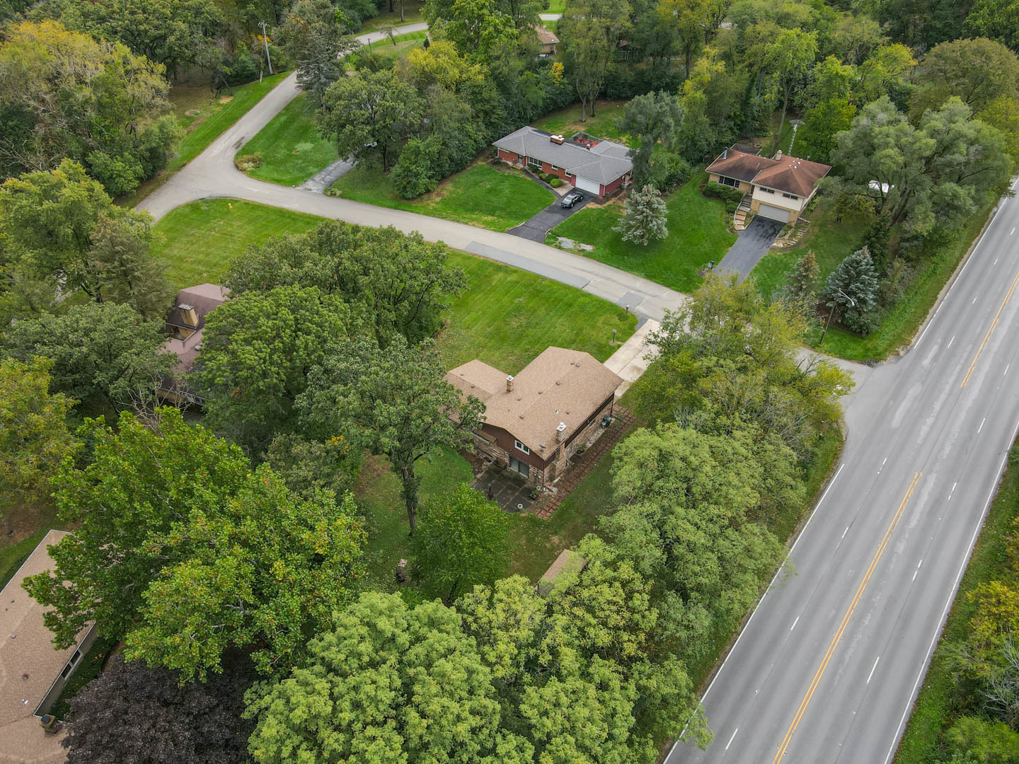 839 Highview Avenue Olympia Fields, IL 60461 - Photo 30 of 30 an aerial view of a house with a yard