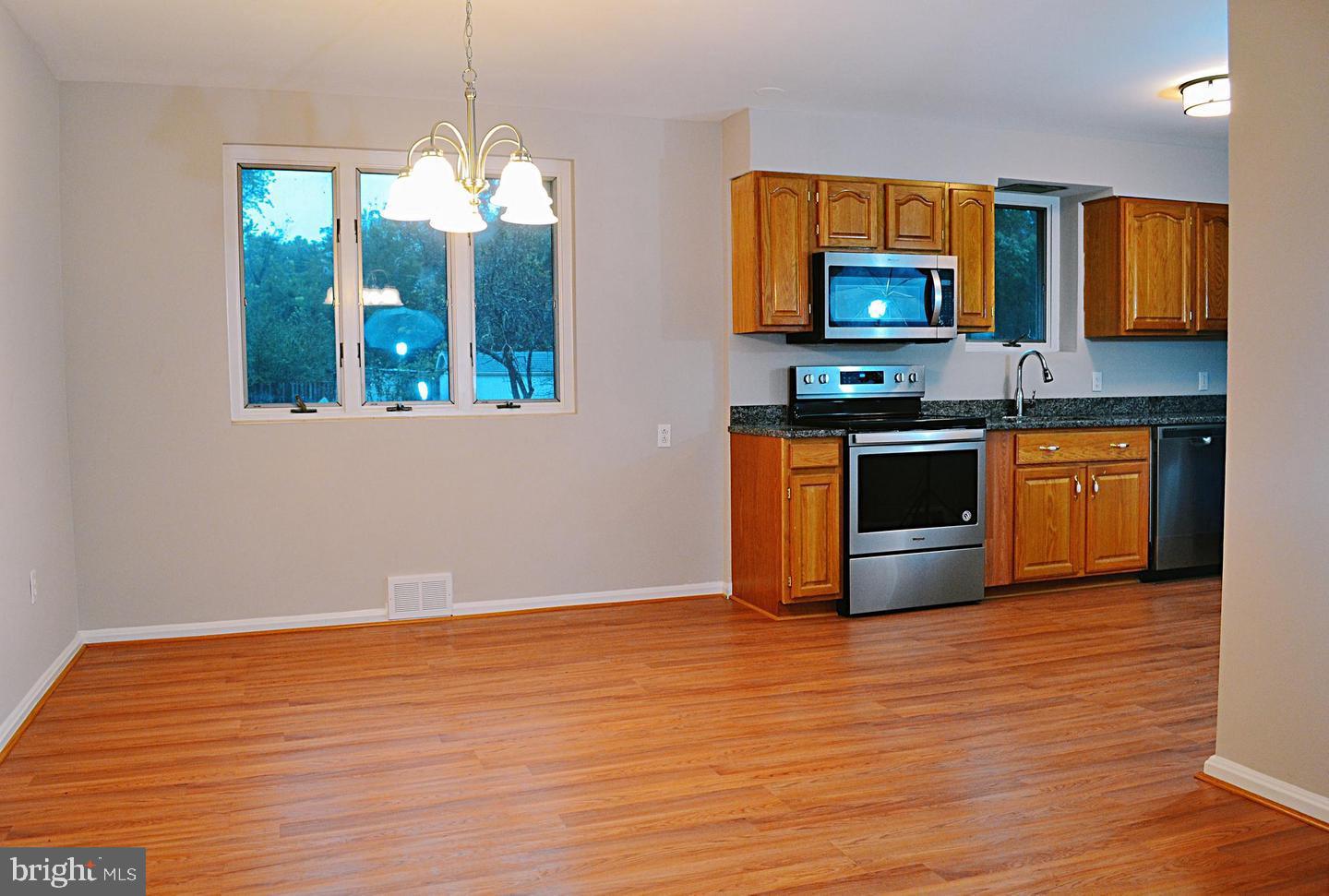 10705 Riverview Road Fort Washington, MD 20744 - Photo 8 of 22 Dining Room
