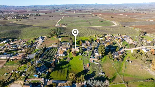 $699,000 | 7325 Iverson Place, Paso Robles, CA 93446