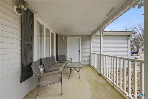 $395,000 | 60 Cedar Lane, Bozrah, CT 06334