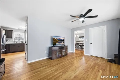 $395,000 | 60 Cedar Lane, Bozrah, CT 06334