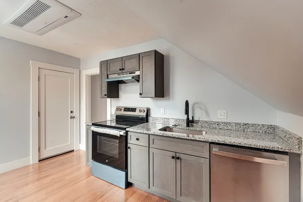 $1,200,000 | 24 Dunlap Street, Salem, MA 01970