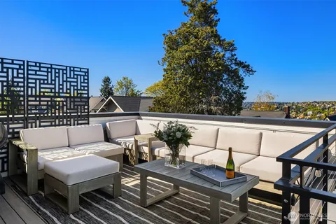 $4,398,000 | 426 Wheeler Street, Seattle, WA 98109