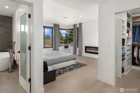 $4,398,000 | 426 Wheeler Street, Seattle, WA 98109