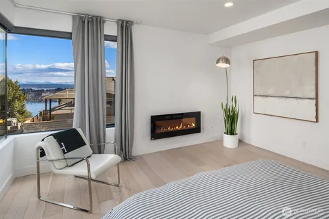$4,398,000 | 426 Wheeler Street, Seattle, WA 98109