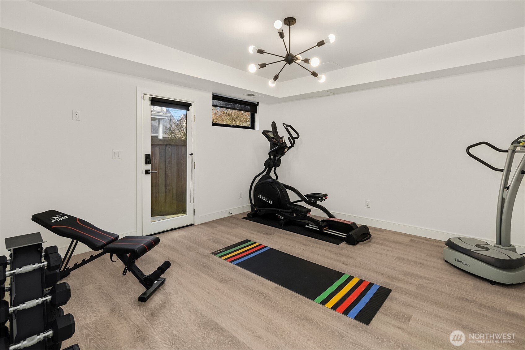 426 Wheeler Street Seattle, WA 98109 - Photo 26 of 30