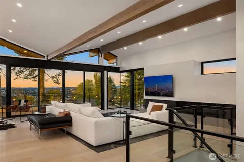 $4,398,000 | 426 Wheeler Street, Seattle, WA 98109