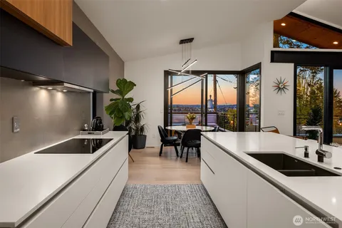 $4,398,000 | 426 Wheeler Street, Seattle, WA 98109