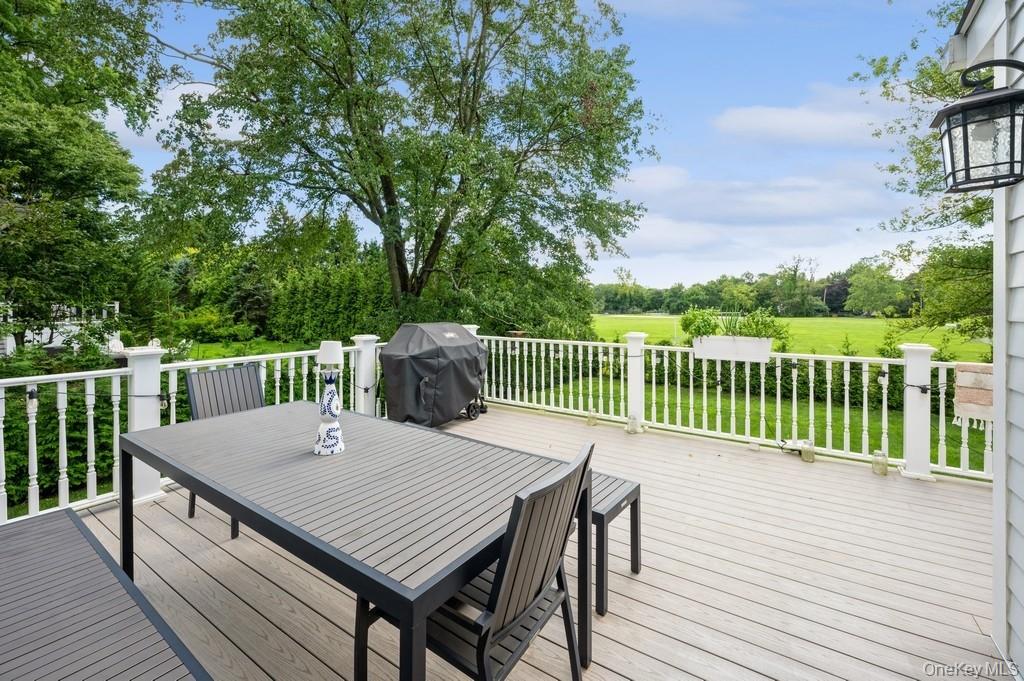 24 Sleepy Hollow Road Rye Brook, NY 10573 - Photo 24 of 29