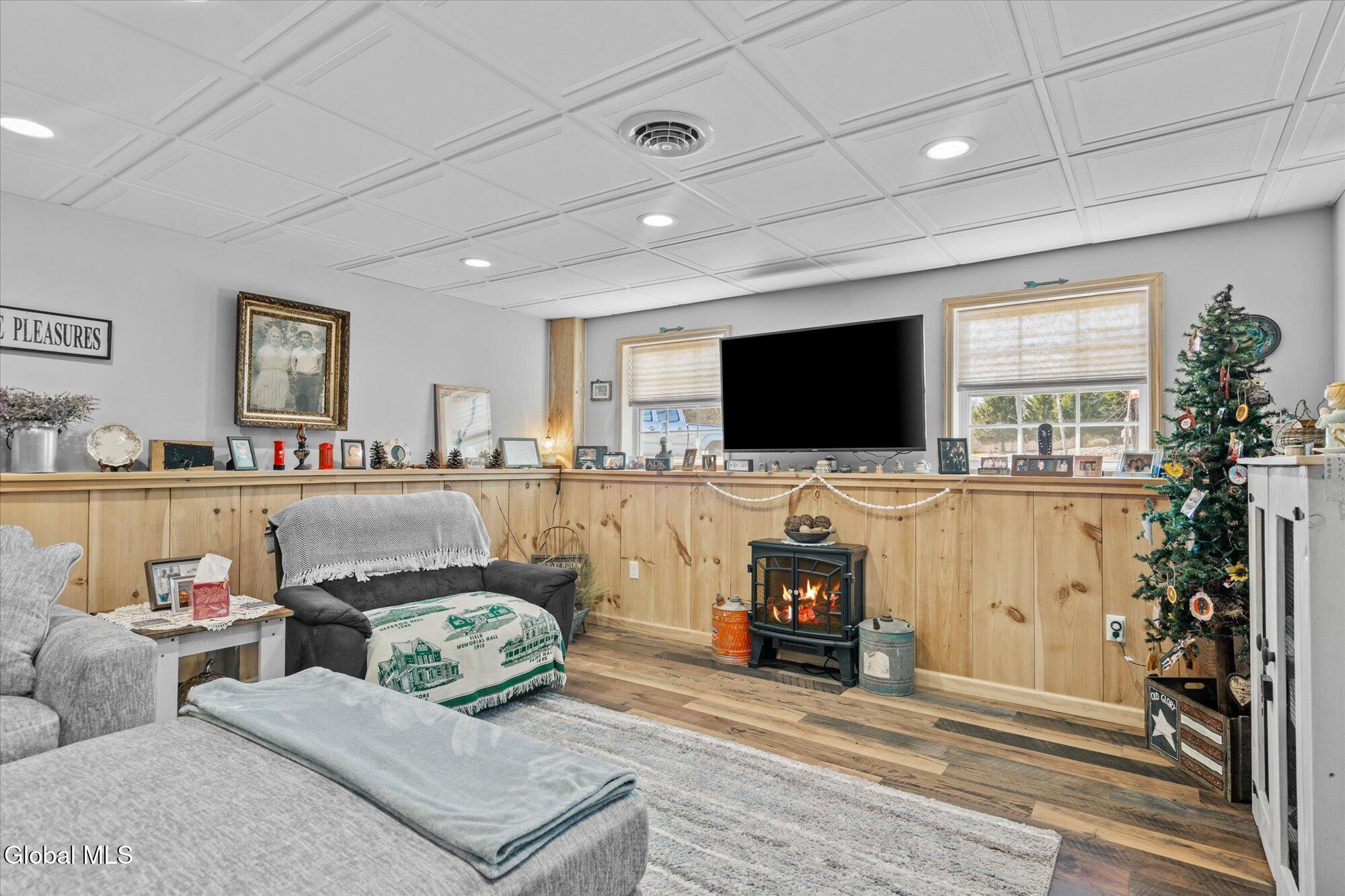 43 Country Club Road Queensbury, NY 12804 - Photo 17 of 33 30-DSC07430