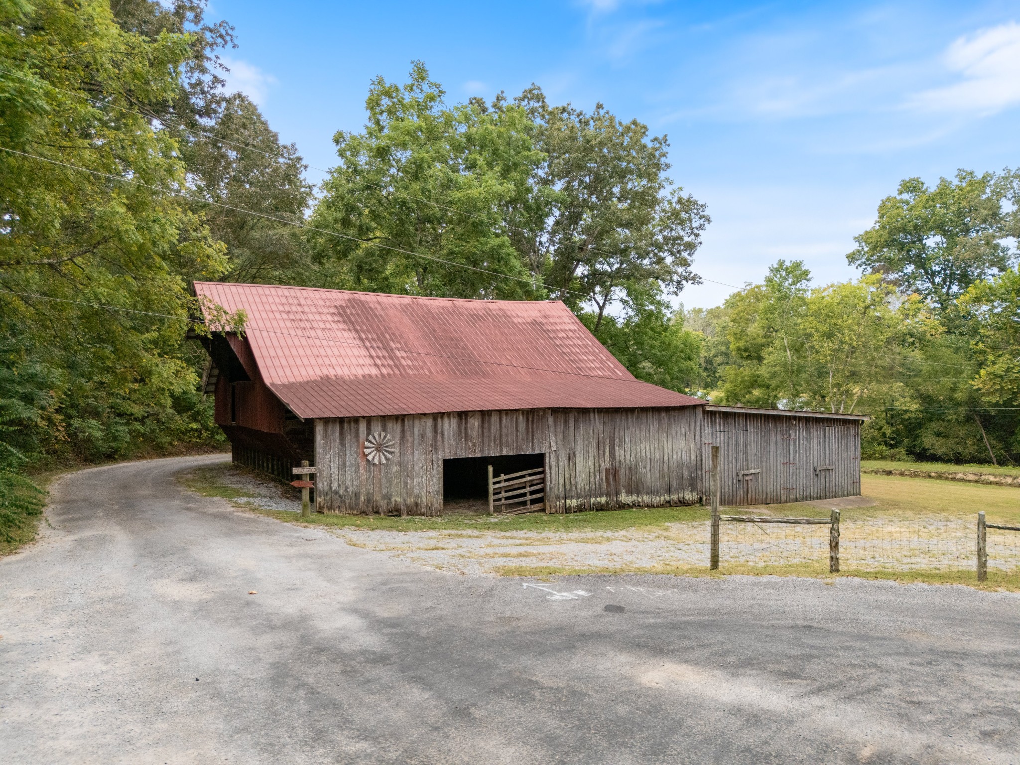 7770 Smith Road Primm Springs, TN 38476 - Photo 4 of 62