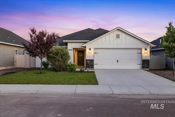 $460,000 | 11865 West Box Canyon Street, Star, ID 83669