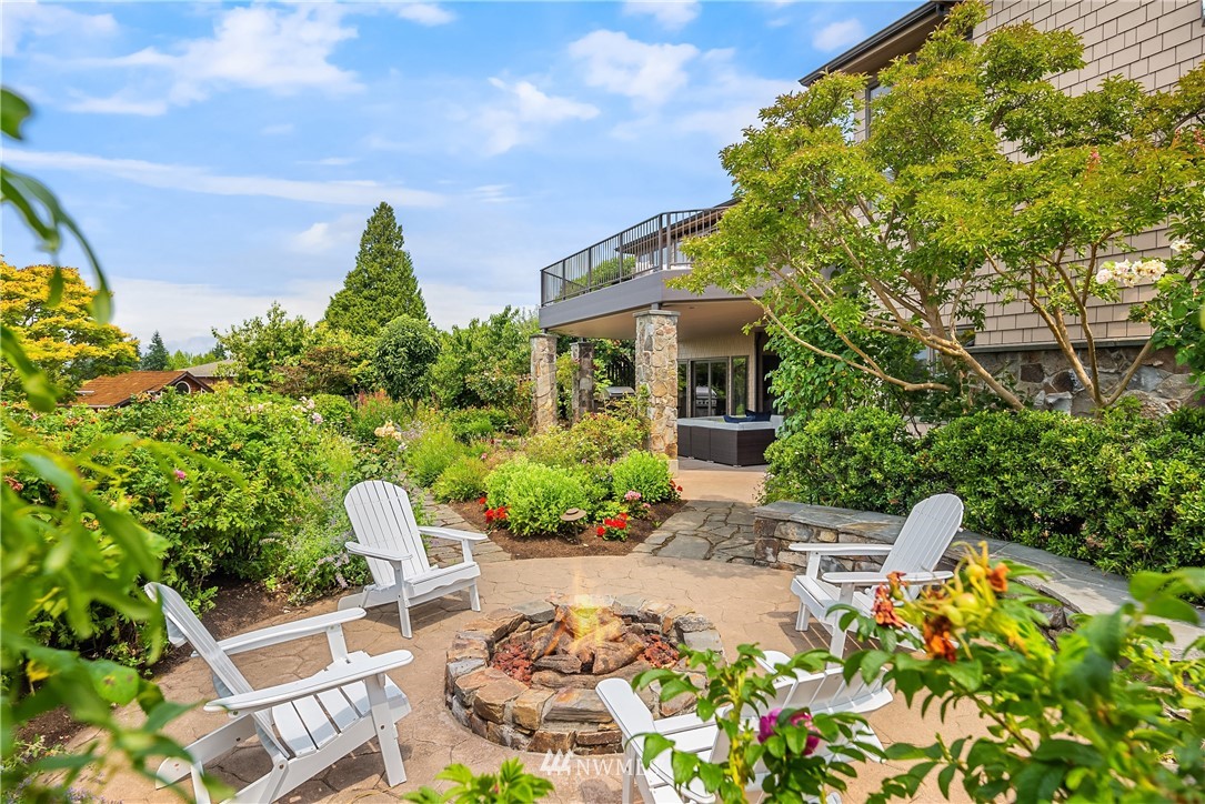 9413 Vineyard Crest Bellevue, WA 98004 - Photo 39 of 40