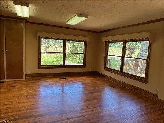 $375,000 | 152 Medley Hill Lane, Thurmond, NC 28683