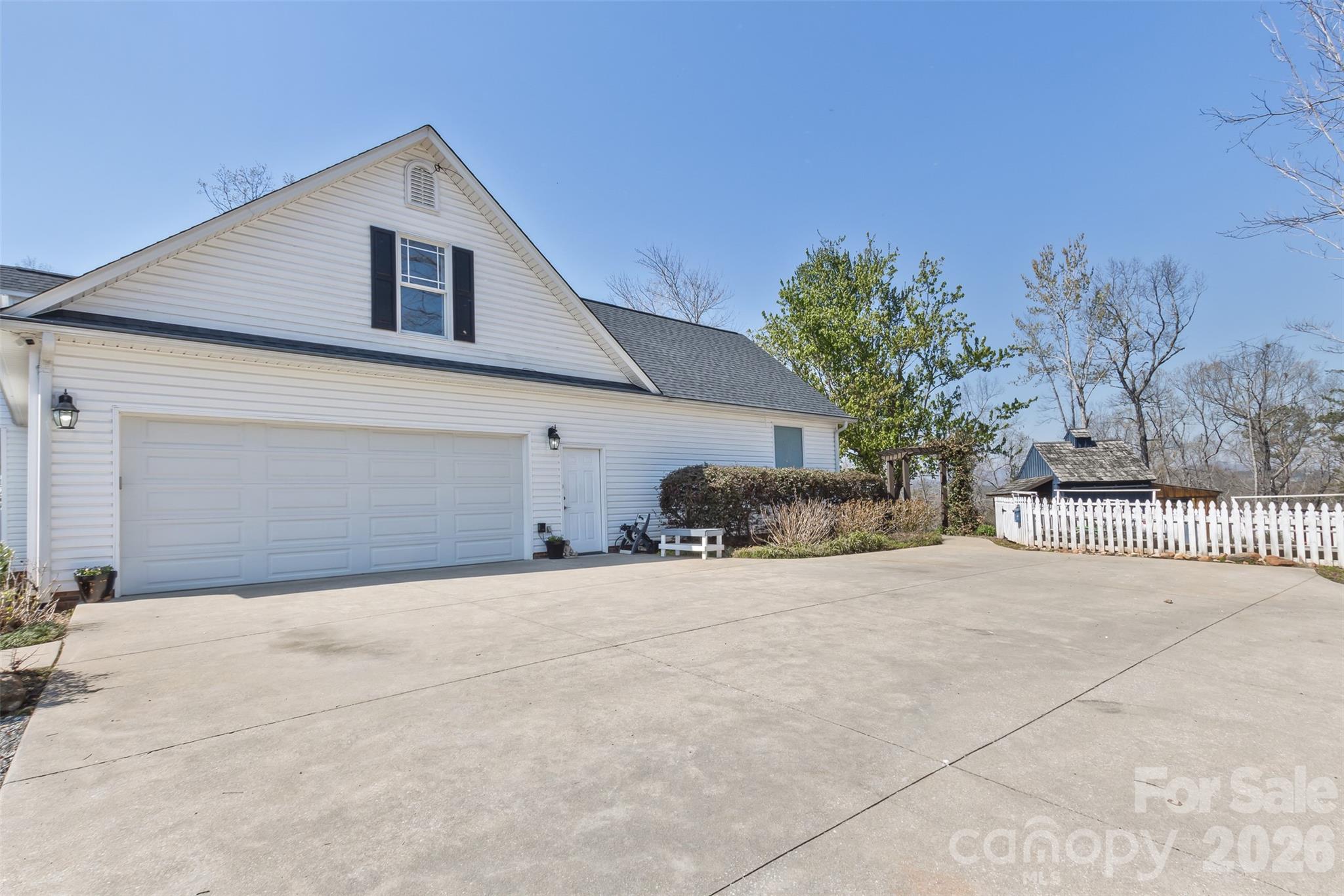 374 Collinsville Road Columbus, NC 28722 - Photo 28 of 48