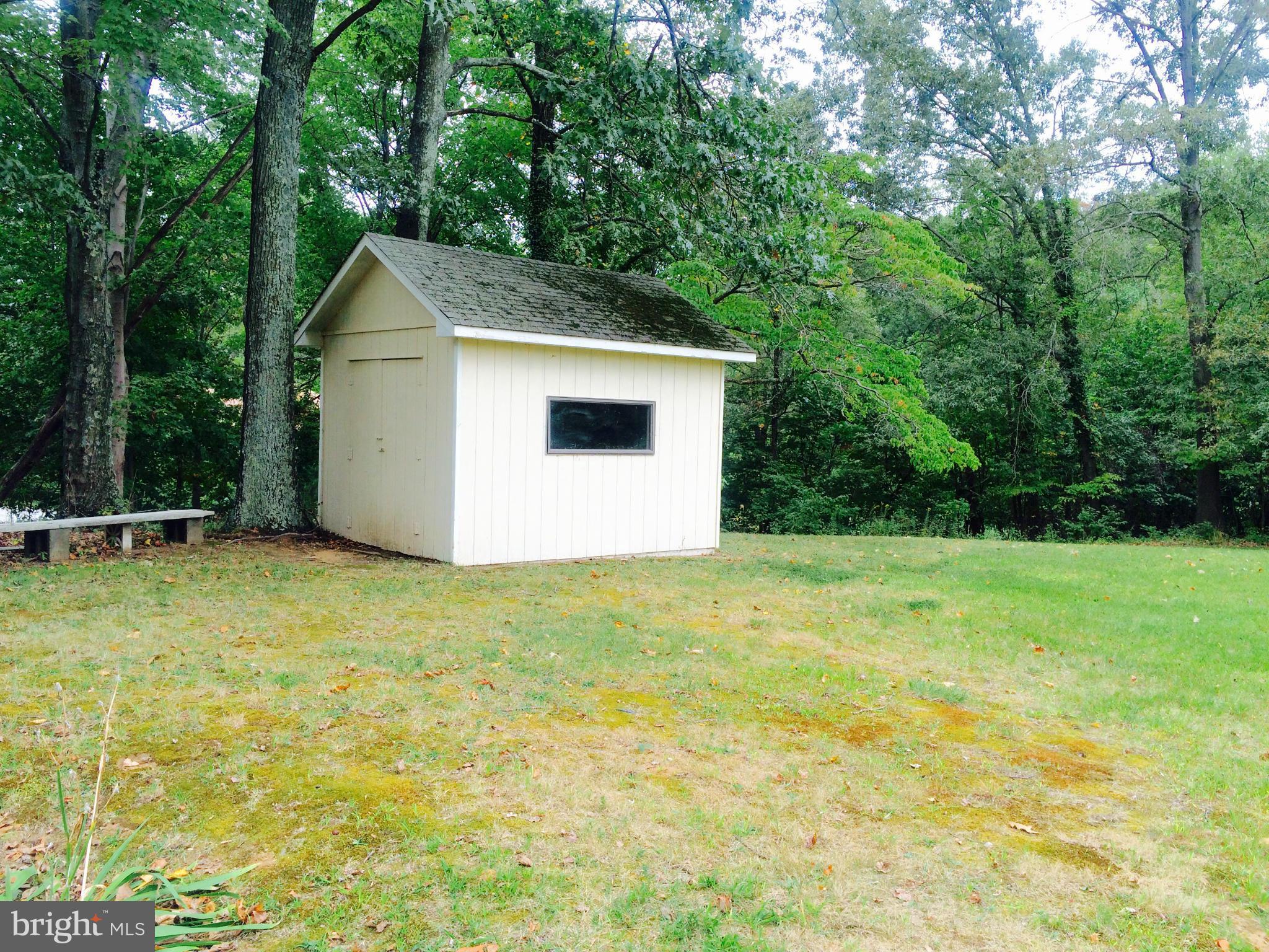 329 Dubois Road Annapolis, MD 21401 - Photo 17 of 23 Exterior (Rear)
