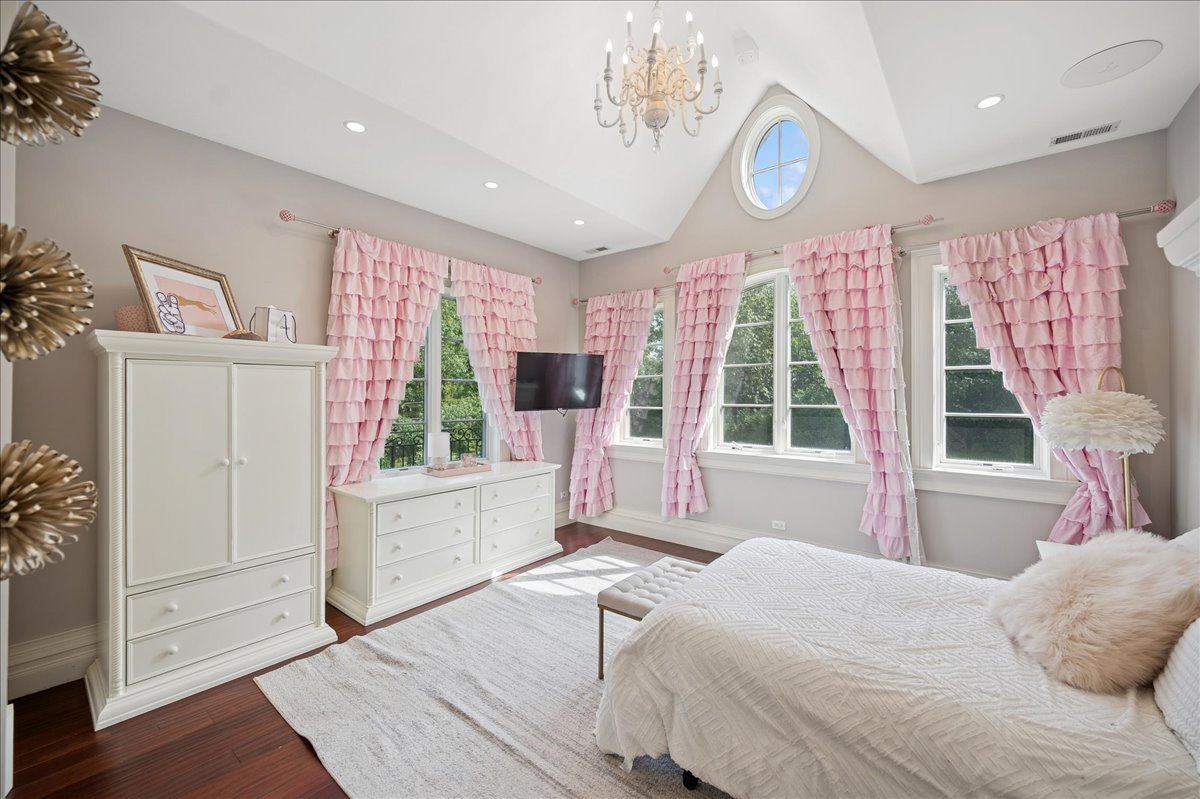 24 Bridlewood Road Northbrook, IL 60062 - Photo 33 of 56