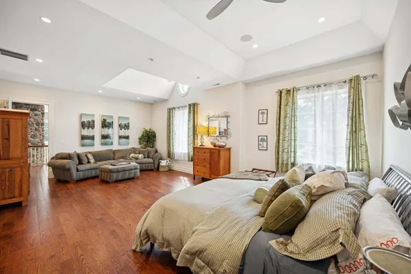 $4,499,000 | 24 Bridlewood Road, Northbrook, IL 60062