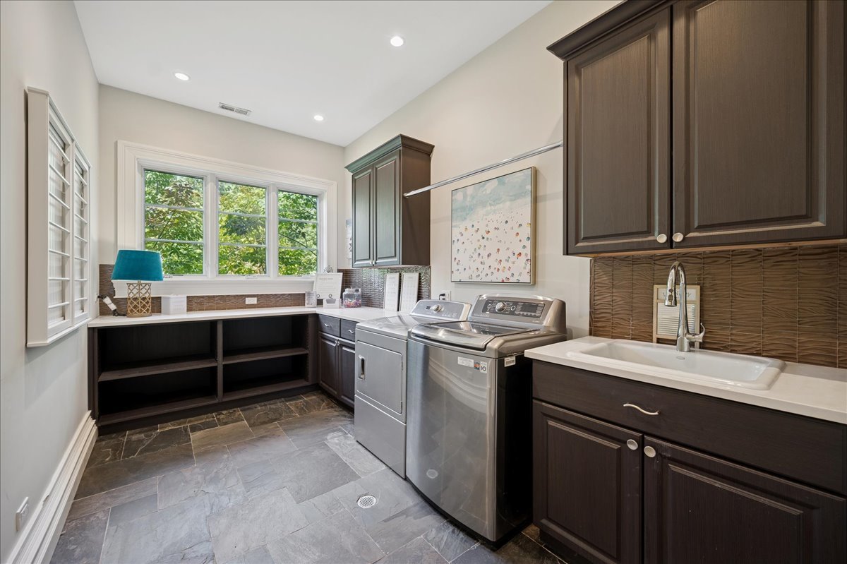 24 Bridlewood Road Northbrook, IL 60062 - Photo 38 of 56