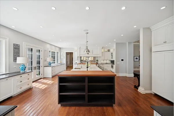 $4,499,000 | 24 Bridlewood Road, Northbrook, IL 60062