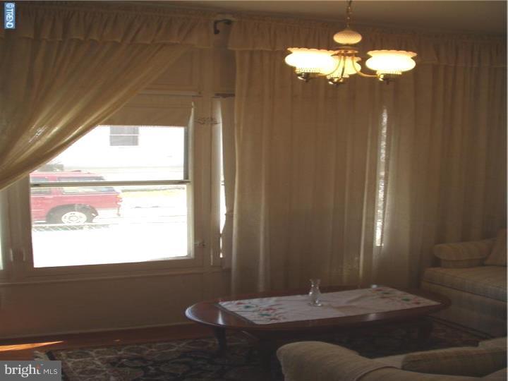 120 Wellington Road Upper Darby, PA 19082 - Photo 3 of 18 Enclosed Porch