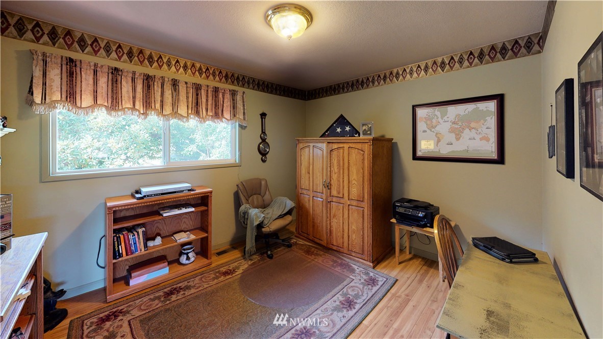 21 Barrett Road North Montesano, WA 98563 - Photo 7 of 40 Gallery Image 7