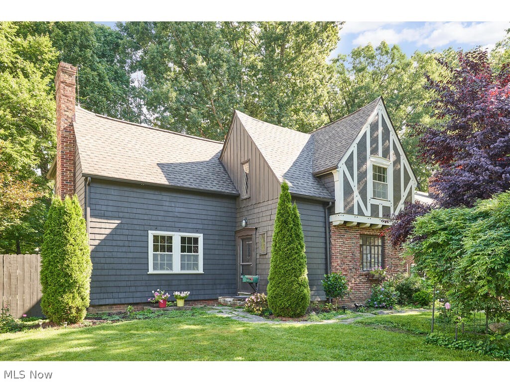 2073 Stabler Road Akron, OH 44313 - Photo 1 of 14 Gallery Image 1