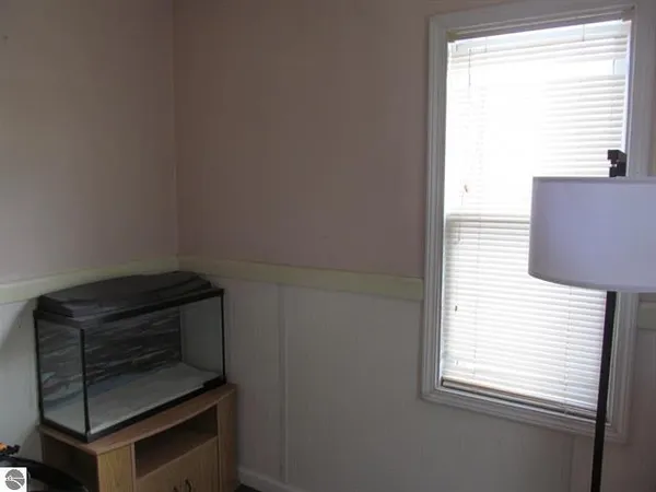 $169,900 | 536 Aldrich Street, Cadillac, MI 49601