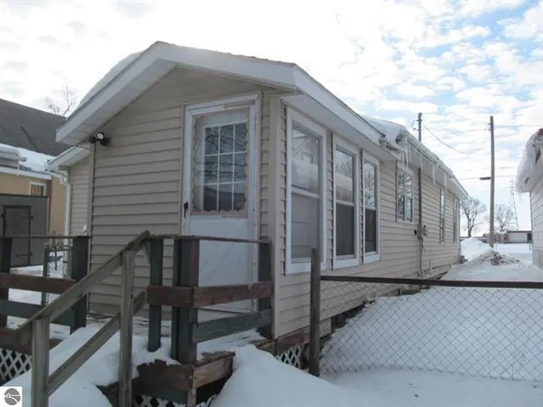 $169,900 | 536 Aldrich Street, Cadillac, MI 49601
