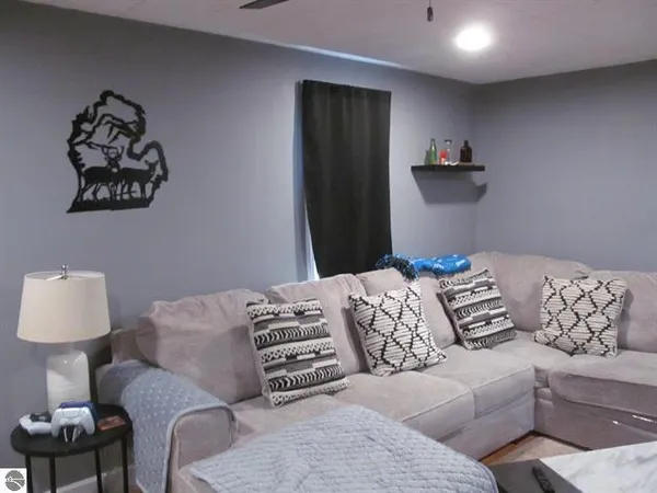 $169,900 | 536 Aldrich Street, Cadillac, MI 49601