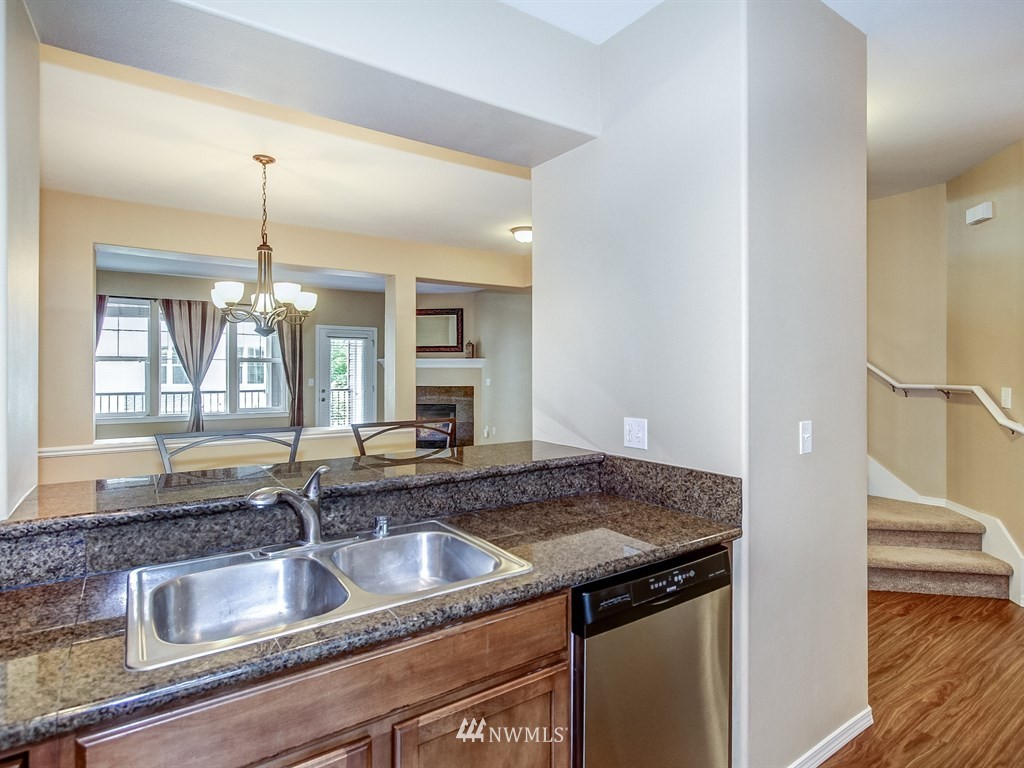 15 164th Street Southwest, Unit H3 Bothell, WA 98012 - Photo 9 of 20
