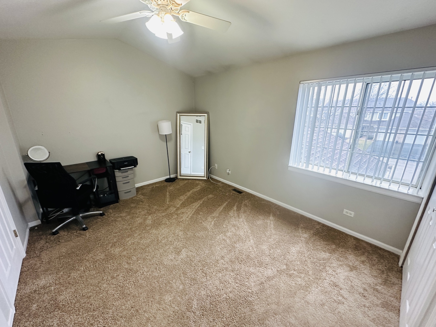 419 Lakeview Circle Bolingbrook, IL 60440 - Photo 15 of 19