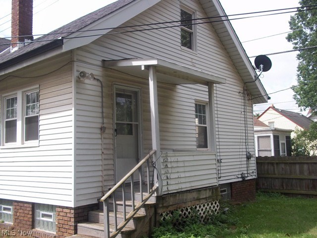 3445 Berkeley Road Cleveland Heights, OH 44118 - Photo 2 of 8 Gallery Image 2