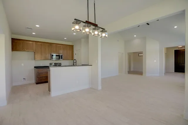 $310,000 | 117 Callie Street, Smithville, TX 78957