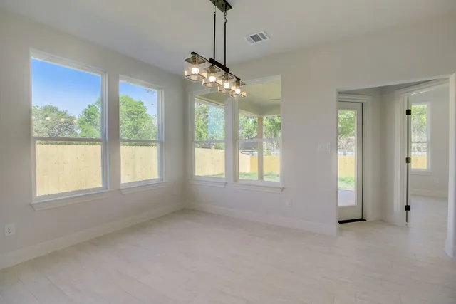 $310,000 | 117 Callie Street, Smithville, TX 78957