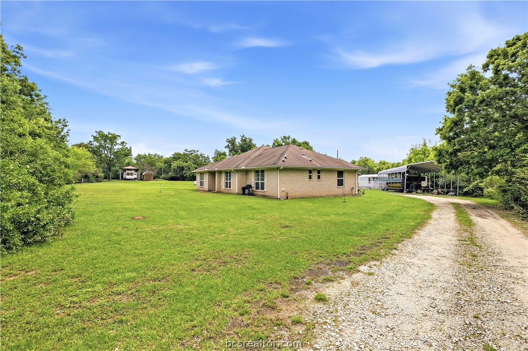 11901 Bundic Road North Zulch, TX 77872 - Photo 2 of 29